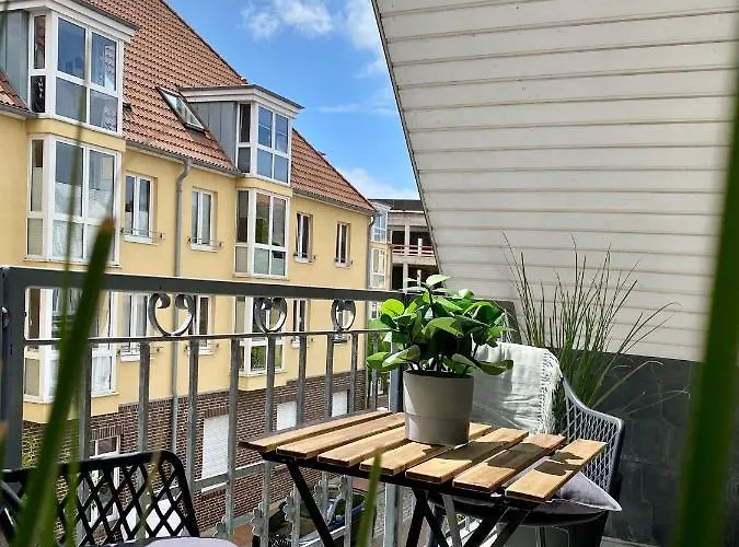 Anlegestelle - Zentral In Lejlighed